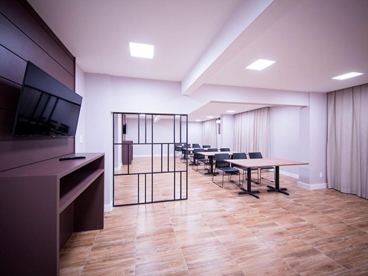 Vila Business Hotel Volta Redonda Buitenkant foto